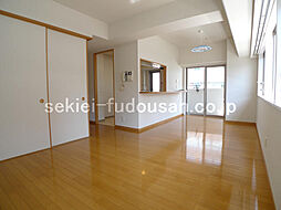 ネオマイム鶴見中央デュークレア壱番館 7階3LDKのリビング/ダイニング