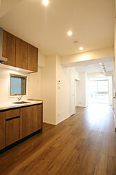 グラヴィータ大塚 201 2階1LDKのリビング/ダイニング