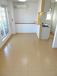 カーサ　リエート 201 2階1LDKのリビング/ダイニング