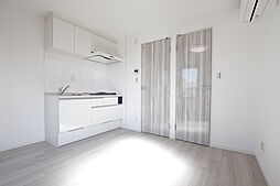 メゾン翠 401 4階ワンルームのリビング/ダイニング