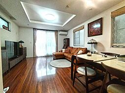 板橋区南町戸建 4SLDKのリビング/ダイニング