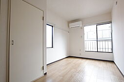 東急田園都市線 三軒茶屋駅 徒歩7分の賃貸アパート 2階ワンルームのリビング/ダイニング