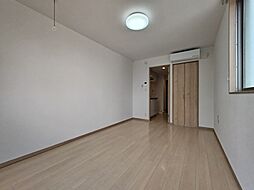 ナナミー・コート 203 2階1Kのリビング/ダイニング