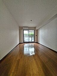 キャピタル深大寺 104 1階2LDKのリビング/ダイニング