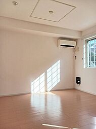 サン・プリムローズ 102 1階2DKのリビング/ダイニング