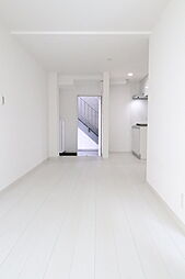 プランＢ八王子 101 1階1LDKのリビング/ダイニング