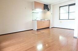 栗の沢ガーデンハウス 101 1階2LDKのリビング/ダイニング