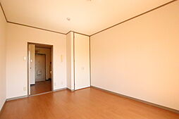 ミケル白百合 206 2階1Kのリビング/ダイニング