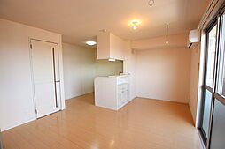 オークリーフ 302 3階2LDKのリビング/ダイニング