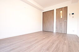 ウッドテラス千葉公園 112 1階1Kのリビング/ダイニング