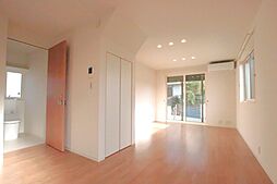 ラ・ロンディーネＢ−2 1 1階3LDKのリビング/ダイニング