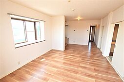 プリメーラカリコミ 301 3階2LDKのリビング/ダイニング