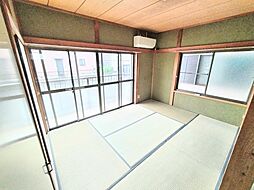 カフカＥ 102 1階2Kのリビング/ダイニング