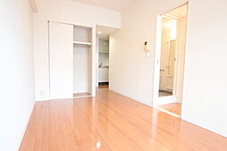 フレンド東 402 4階ワンルームのリビング/ダイニング