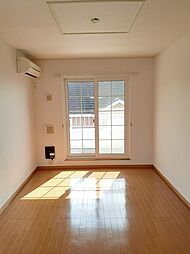 JR内房線 君津駅 バス6分 畑沢南5丁目下車 徒歩4分の賃貸アパート 2階2LDKのリビング/ダイニング