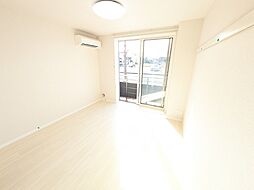 ビクトワールII 105 1階1Kのリビング/ダイニング