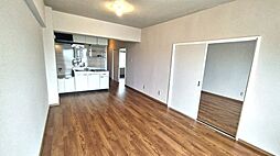 坂巻ビル 404 4階2LDKのリビング/ダイニング