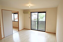 グランドゥール 202 2階2LDKのリビング/ダイニング