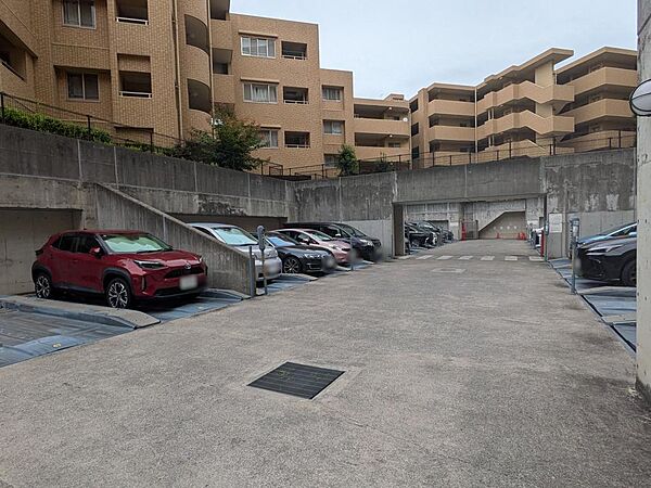 駐車場（要空確認）