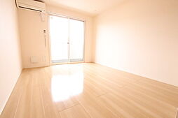 ラジアント 203 2階1Kのリビング/ダイニング