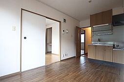 横浜市営地下鉄ブルーライン 下永谷駅 徒歩26分の賃貸アパート 1階2DKのリビング/ダイニング