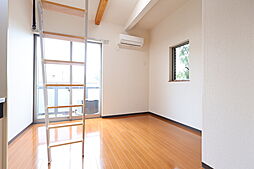 小田急小田原線 読売ランド前駅 徒歩7分の賃貸アパート 1階ワンルームのリビング/ダイニング