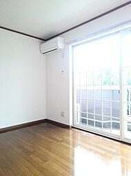 プリムローズ 101 1階2DKのリビング/ダイニング