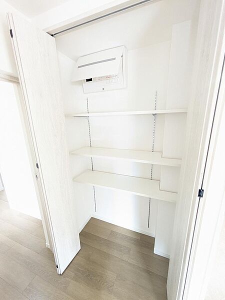 玄関を拡大表示