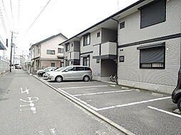 4 / 4