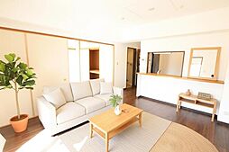 コーポレート相模原鹿島 403 4階3LDKのリビング/ダイニング