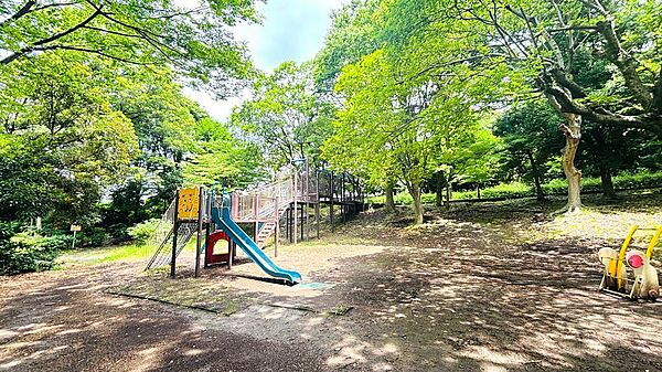 葛ヶ谷公園まで50m