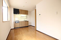 ハーツハイムトレジャー 105 1階2DKのリビング/ダイニング