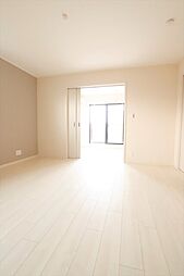 デュシット宮原 101