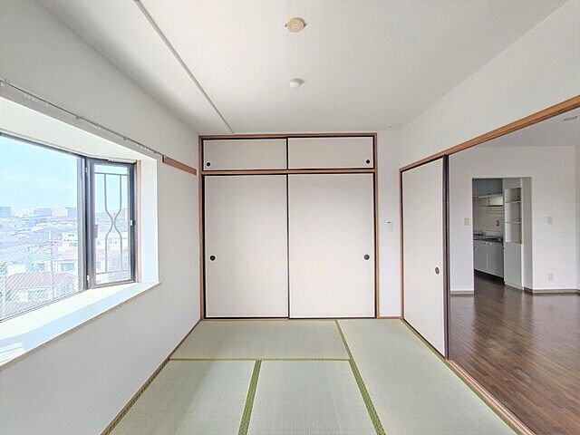 寝室