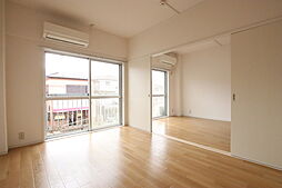 第一銀マンション 201 2階1LDKのリビング/ダイニング