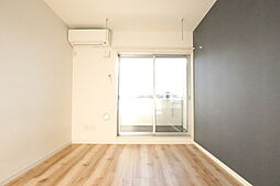 ウエストガーデン久喜南 303 3階1Kのリビング/ダイニング