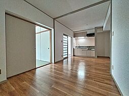 第二斉藤マンション 302 3階2LDKのリビング/ダイニング