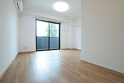 サンク・シャルマン 209 2階1LDKのリビング/ダイニング