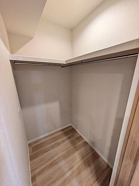 家具・調度品は販売価格に含まれておりません。