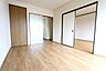 リビング/ダイニング：☆洋室6帖のお部屋が2部屋☆