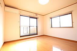 プレンボヌール 205 2階1Kのリビング/ダイニング