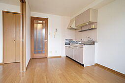 ひまわりI 103 1階2DKのリビング/ダイニング