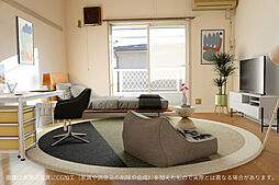 ハウディ・サバーブ 202 2階1Kのリビング/ダイニング