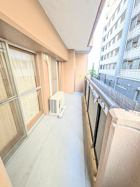 バルコニーの雰囲気です。