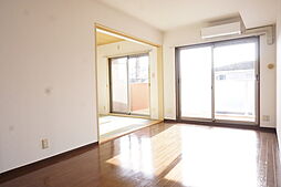 アバンサール市名坂 305 3階3LDKのリビング/ダイニング