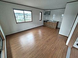 コンフォート岩沼 202 2階3LDKのリビング/ダイニング