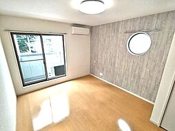 クレフラスト苦竹駅東 201 2階1Kのリビング/ダイニング