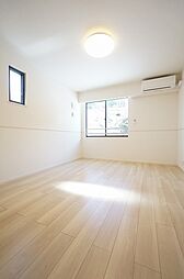 ルーラル・エステートＤ 205 2階1LDKのリビング/ダイニング