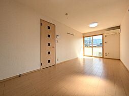 伊予鉄道横河原線 見奈良駅 徒歩20分の賃貸アパート 2階2LDKのリビング/ダイニング