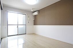 JR予讃線 伊予市駅 徒歩10分の賃貸アパート 1階1LDKのリビング/ダイニング